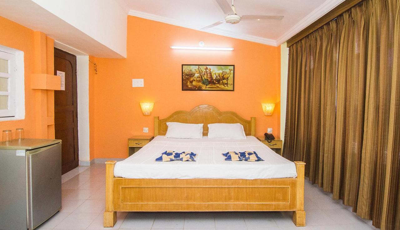 Lui Beach Resort Candolim Esterno foto
